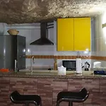 Cueva Sasha * سان ميغيل ذي أبونا