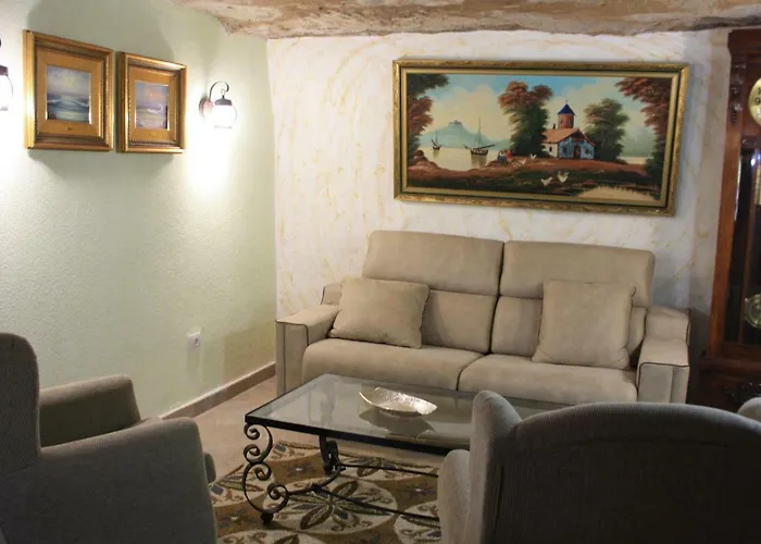 Cueva Sasha Casa de Campo *